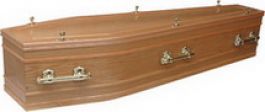 Veneered oak with 3 quarter continuous panel, 3 quarter on the lid and solid wood moulding