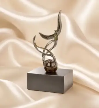 Click Here To Enlarge This Photo Of Dove Statue Urn
